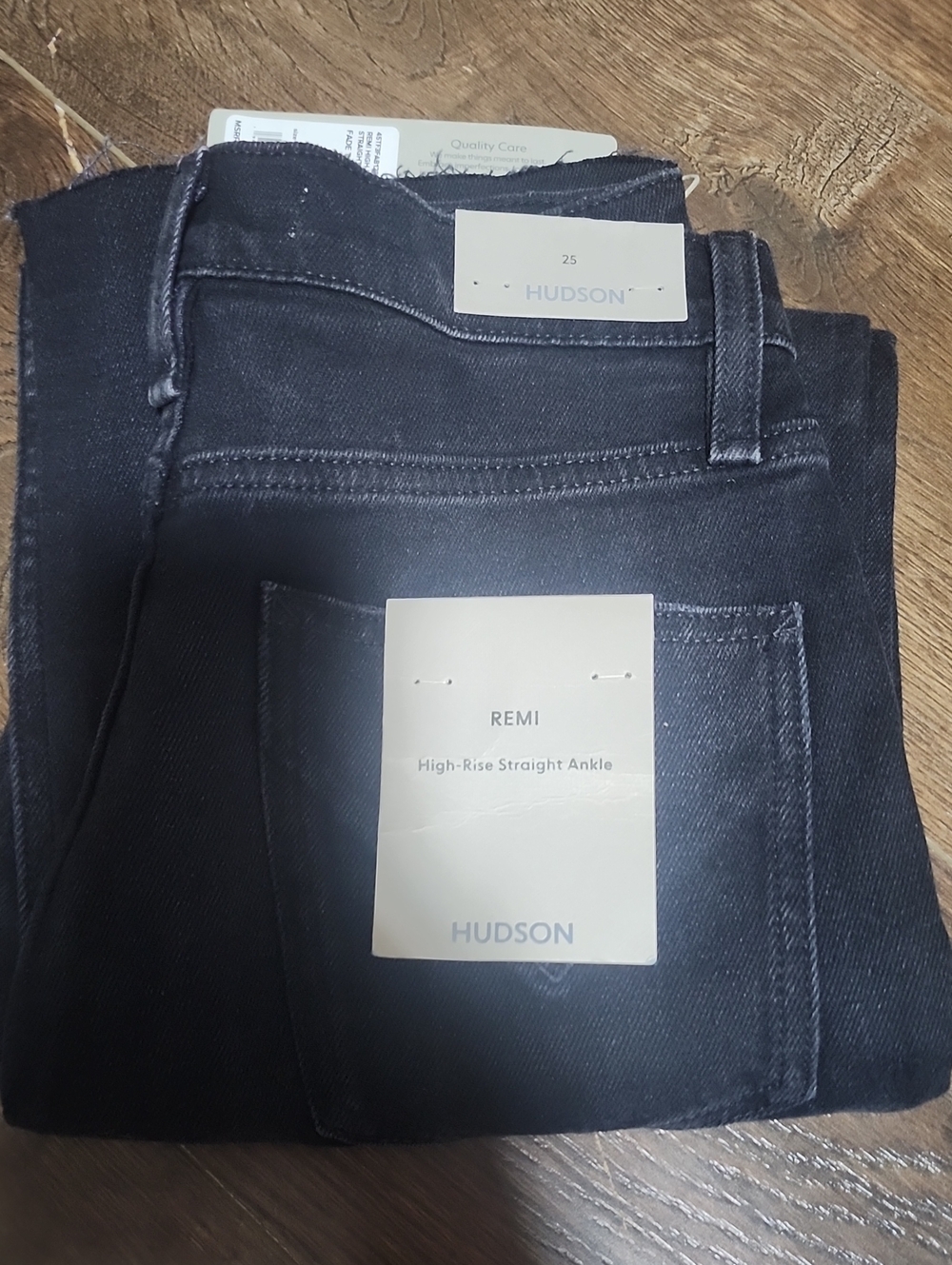 Hudson Jeans Remi High-Rise Straight Ankle Jeans - Black